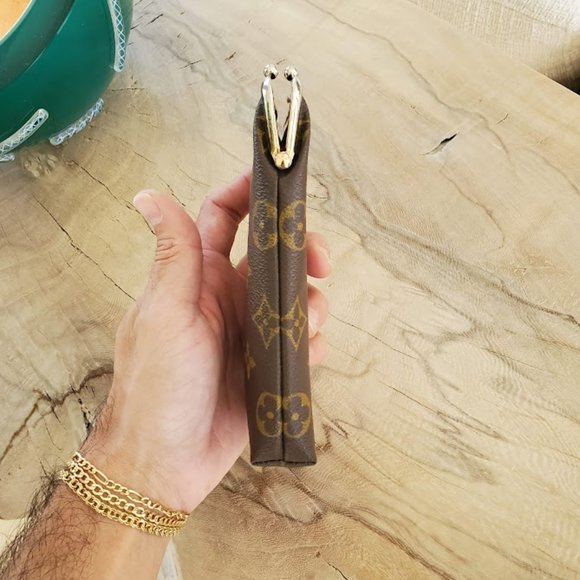 Louis Vuitton Vintage Kiss-lock Eyeglass Case - Picture 4 of 6